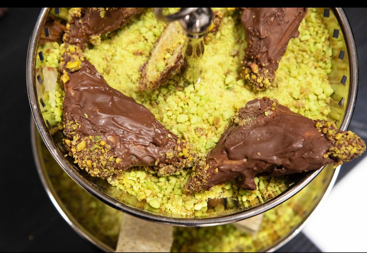 Carian's Crunchix Pistachio Crumble – 3.5oz (100g) - Image 4