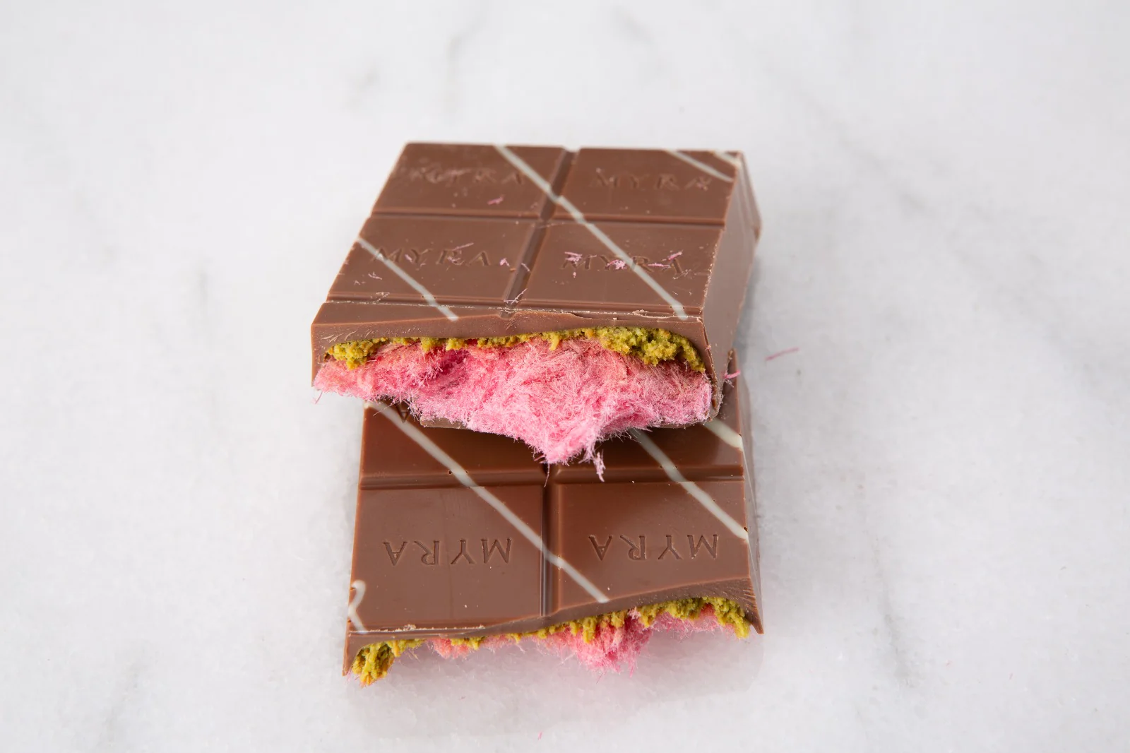 Viral Angel Hair Dubai Chocolate Bar - Pink Cotton Candy - Image 3